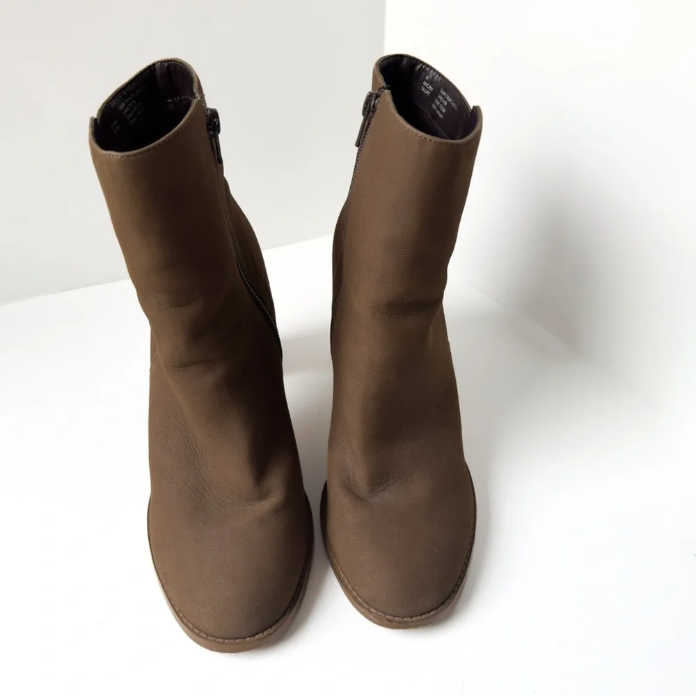 SOLE SOCIETY Leather Boots 